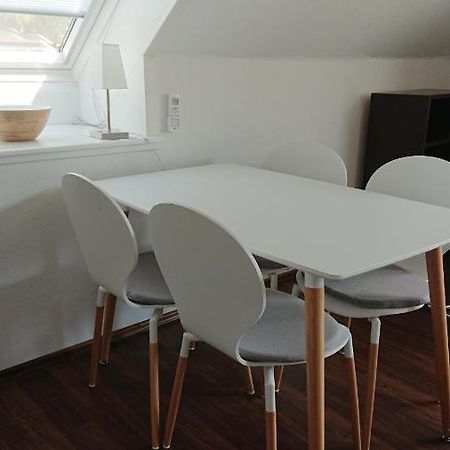 Klimatisiertes Ferienapartment An Der Stadtgrenze Von Berlin Gosen Buitenkant foto